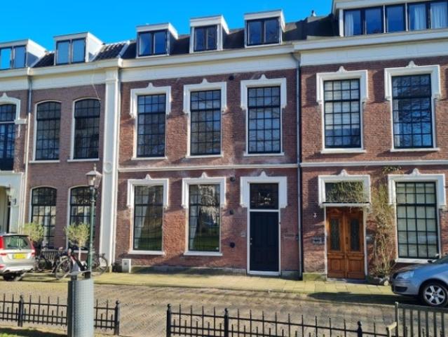 Herenhuis, tussenwoning te huur in Haarlem