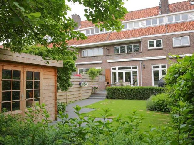 Herenhuis, tussenwoning te huur in Wassenaar