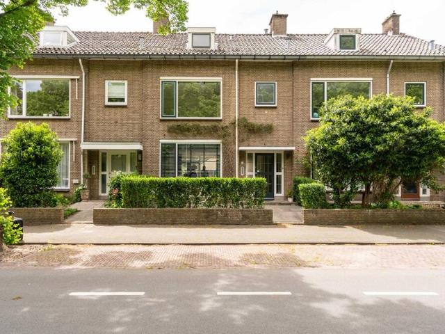 Herenhuis, tussenwoning te huur in Wassenaar