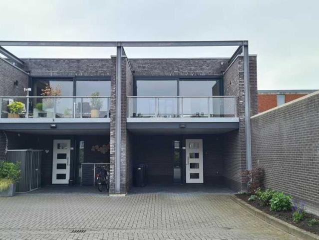 Herenhuis, tussenwoning te huur in Wilnis