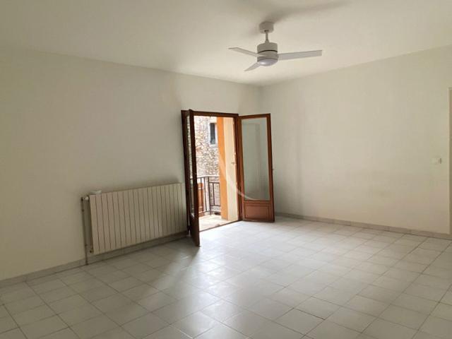 HEREPIAN Appartement 3 pièce s 86,35 m² Loyer 733 € CC