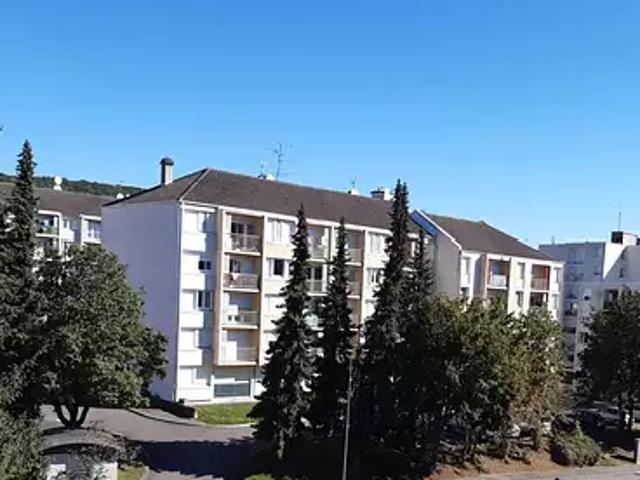 Héricourt 70400 Location appartement 3 pièces t3 au dernier étage balcon