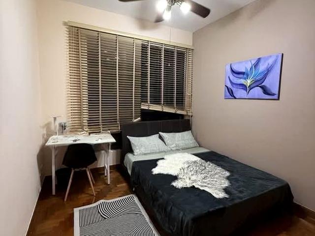 Heritage View D5, Condominium