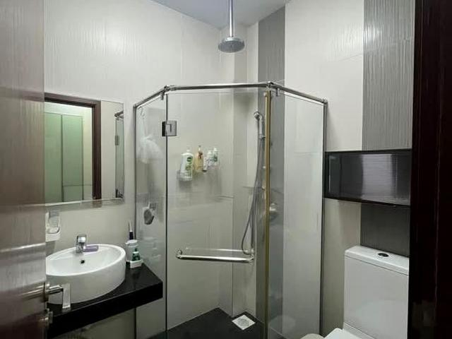 Heritage East D15, Apartment