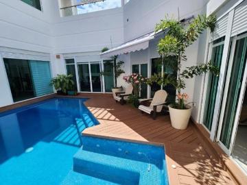 HERMOSA AMPLIA CASA EN VENTA EN RES. DE LUJO PLAYA DEL CARMEN FVC 2529