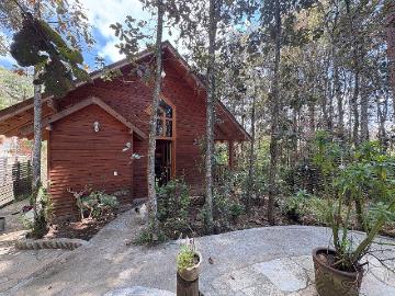 Hermosa cabaña rodeada de naturaleza en Huitepec