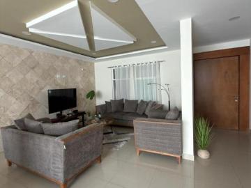 Hermosa casa