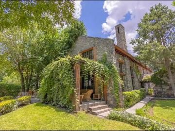 HERMOSA CASA AMUEBLADA EN RINCON DEL MONTERO, EN PARRAS!