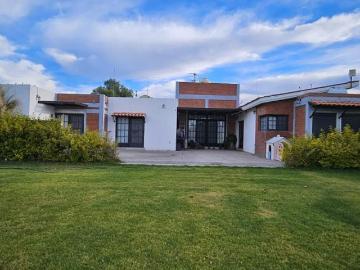 HERMOSA CASA DE CAMPO CERCA DE LA CIUDAD DE GUADALAJARA