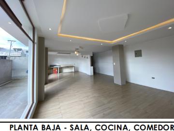 Hermosa Casa de Venta En Latacunga Acabados Lujo
