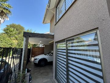 HERMOSA CASA EN CONDOMINIO EN MAIPÚ
