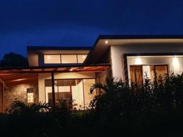 HERMOSA CASA EN CONJUNTO SILANCHE