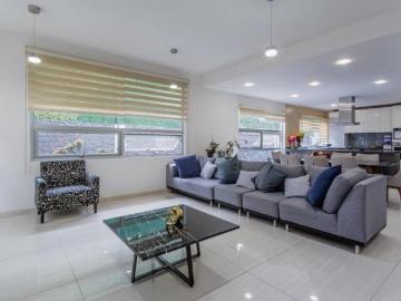 HERMOSA CASA EN CH CON ROOF GARDEN PRIVADO