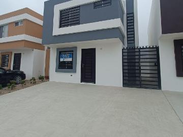 Hermosa casa en Lomas de Santa Fe!