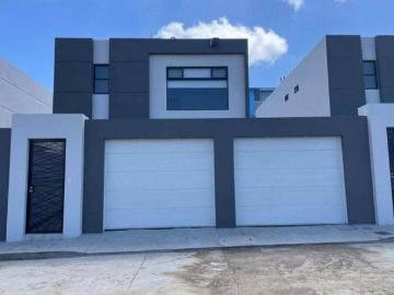 Hermosa Casa en La Gloria! Privada San Marcos