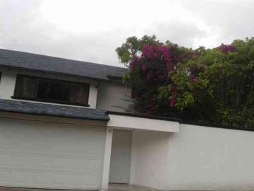HERMOSA CASA EN LA URBANIZACION SAN RAFAEL ENTRADA A PLAYA CHICA CASA DE LUJO DE DOS PLANTAS
