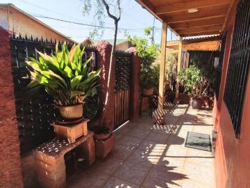 Hermosa casa en Maipu | 4 Dormitorios por 3540.00 en Maipú