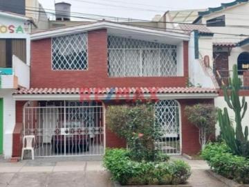 HERMOSA CASA EN SANTIAGO DE SURCO