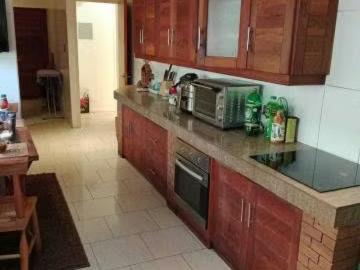 Hermosa casa, en seguro y exclusivo condominio | 4 Dormitorios por 9100.00 en Los Andes