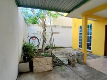 HERMOSA CASA EN POZA RICA