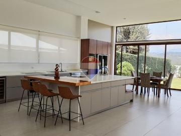 Hermosa Casa en Puembo