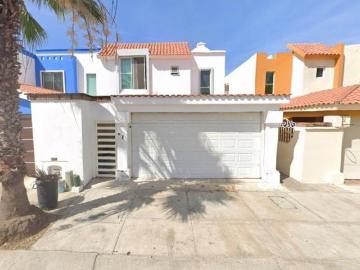 HERMOSA CASA EN REMATE, PALMAS DEL SOL, MAZATLÁN SINALOA