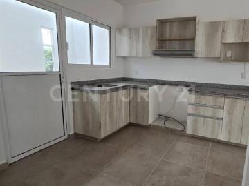 Hermosa casa en Residencial Izamal