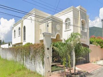 HERMOSA CASA EN VENTA CON EXCEENTE UBICACIÓN EN CIUDAD VICTORIA, TAMAULIPAS