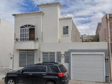 Hermosa Casa en venta con 2 recámaras Villas de Plateros
