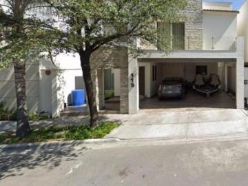 HERMOSA CASA EN VENTA DE REMATE EN MONTERREY, N.L