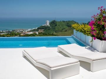 PRECIO DE OPORTUNIDAD ! HERMOSA CASA EN VENTA EN CASABLANCA EN LA PLAYA DE SAME ESMERALDAS