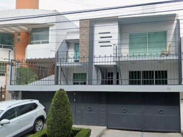 Hermosa Casa en VENTA en Ciudad Satélite Naucalpan de Juarez. GRAN REMATE BANCARIO