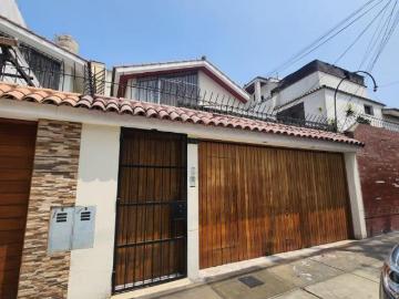 HERMOSA CASA EN VENTA EN SAN BORJA