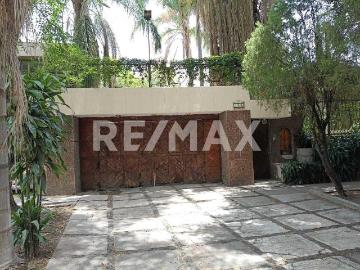 Hermosa Casa en Venta en Parque Juan Diego Col. Chapalita