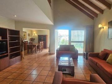 Hermosa casa en venta en quinta privada de surco