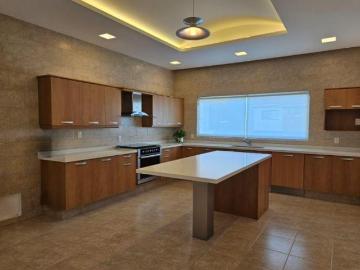 Hermosa casa en Venta en una de las zonas con mayor plusvalía, Lomas Verdes 6 Secc