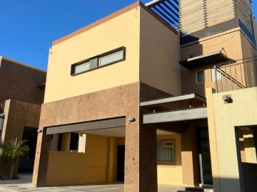 Hermosa casa en venta en Vista del Sol Hmo,Son 5.7 M