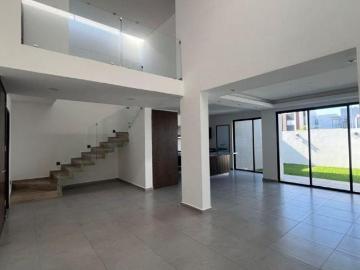 Hermosa casa en venta Lomas del Dorado