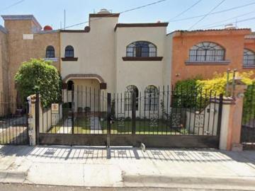 Hermosa casa en venta, Plazas del Sol 2a Sección, Querétaro, ¡Gran Oferta!