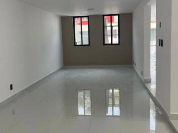 HERMOSA CASA EN VENTA REMODELADA