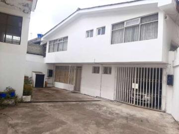 Hermosa Casa En Venta Ubicada En El Barrio La Giralda Precio Negociable