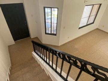 ¡Hermosa Casa en Villa California con Amenidades Exclusivas!