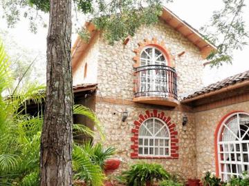 Hermosa Casa estilo Campiriano en Berriozabal