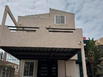 Hermosa casa familiar amueblada en alquiler en Rosarito Beach | 3 dormitorios | Cerca de B