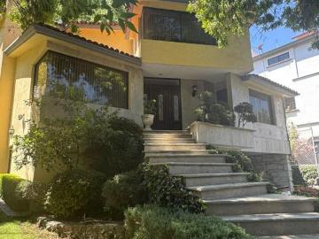 Hermosa casa frente a Campo de Golf Chiluca