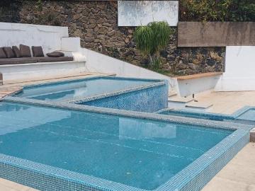 Hermosa casa moderna con Vista en fraccionamiento con vigilancia en zona norte