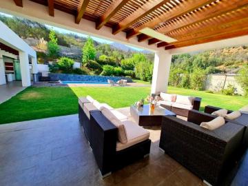 HERMOSA CASA NO PERIMETRAL CERCA AL COLEGIO CRAIGHOUSE