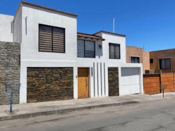 HERMOSA CASA SECTOR SUR IQUIQUE