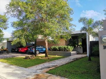 | Hermosa casa residencial, en venta y renta. |