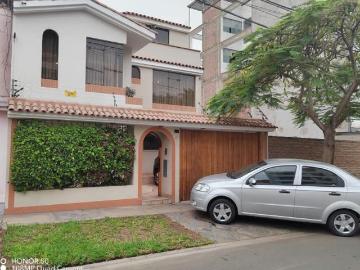 Hermosa Hermosa Casa En Lo Mejor De Mayorazgo
